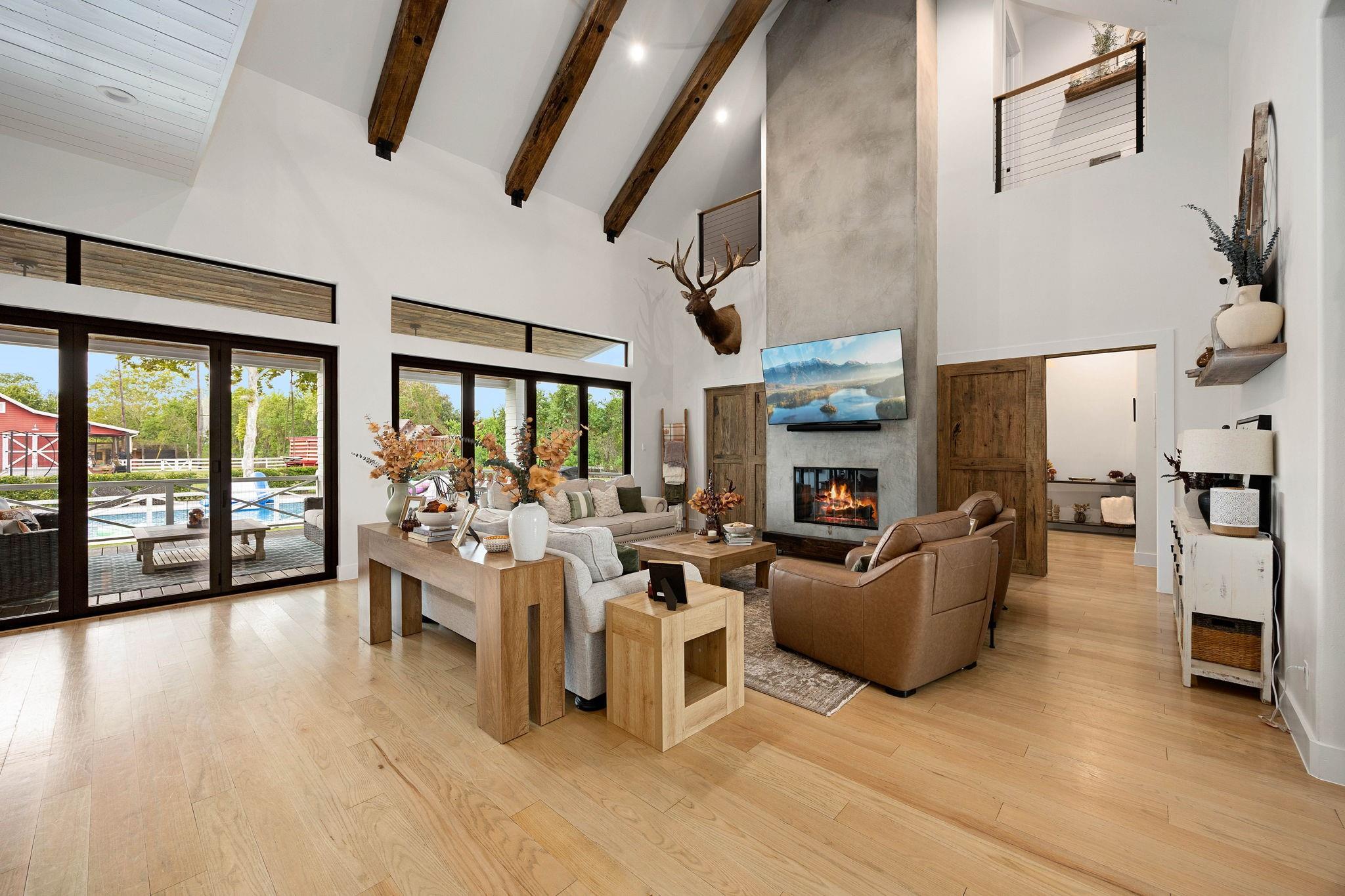 6571 Manorwood Drive