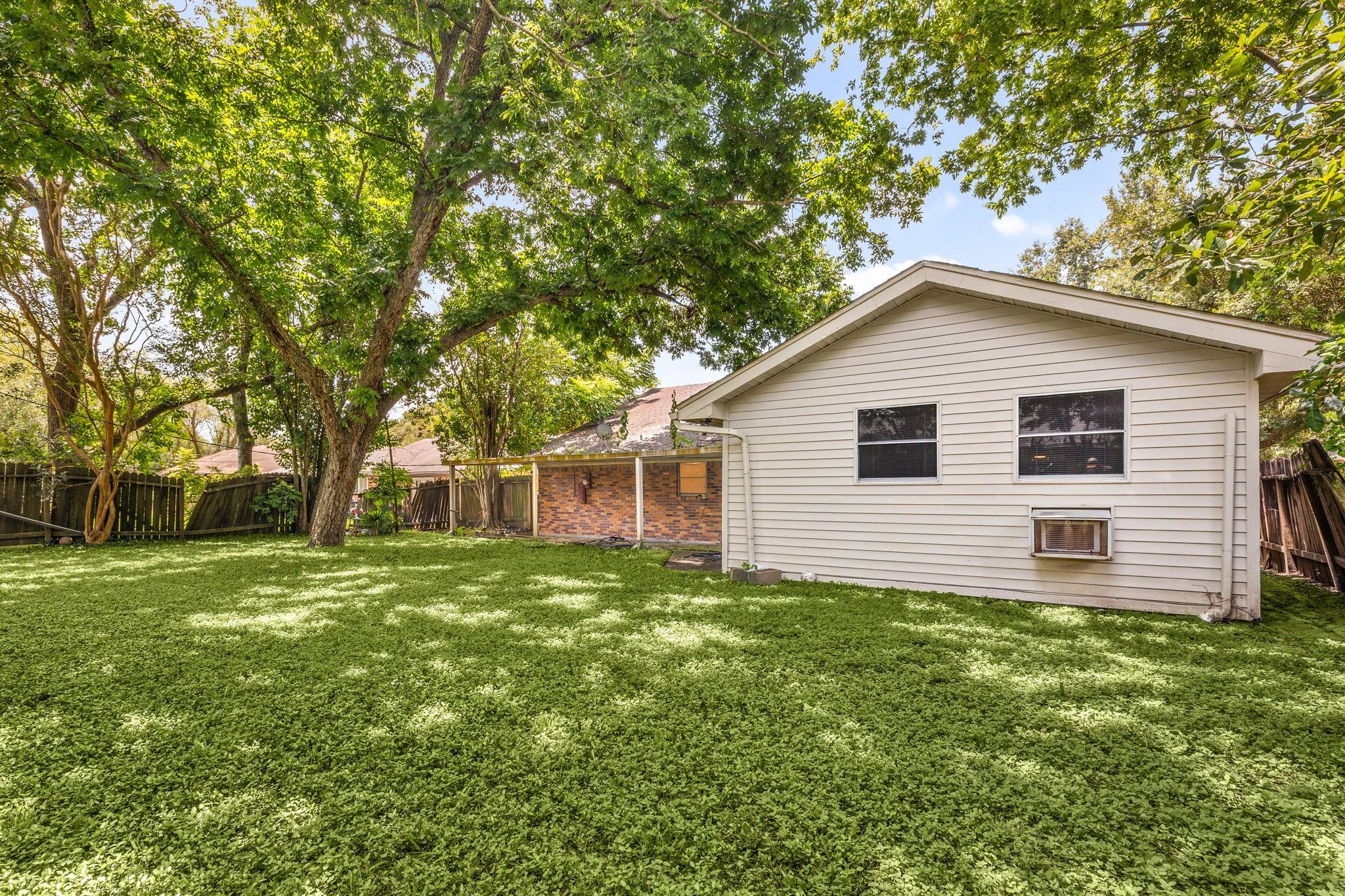 13923 Amble Lane