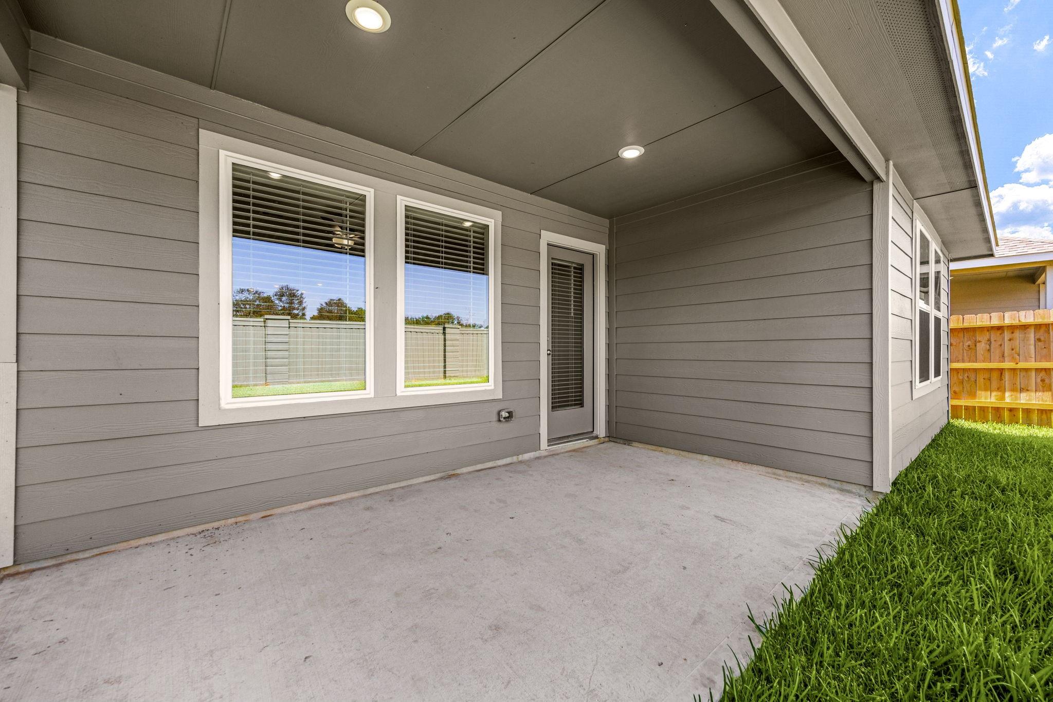 2550 Cactus Ranch Lane, Crosby