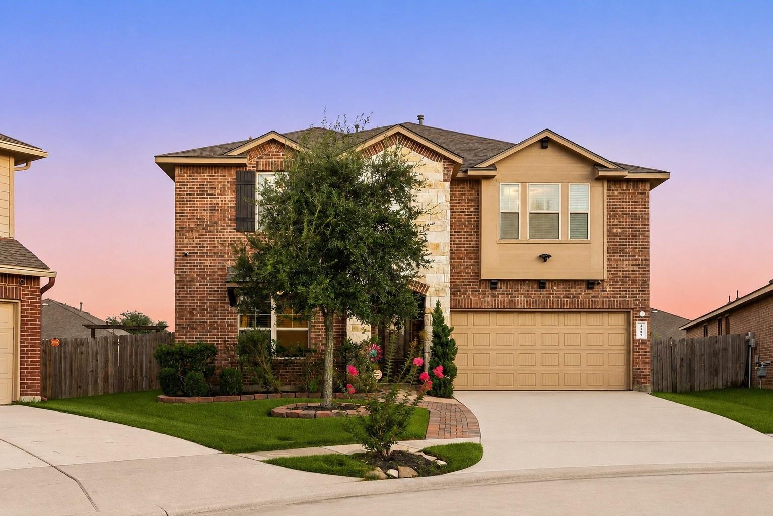 4302 Lisboa Circle