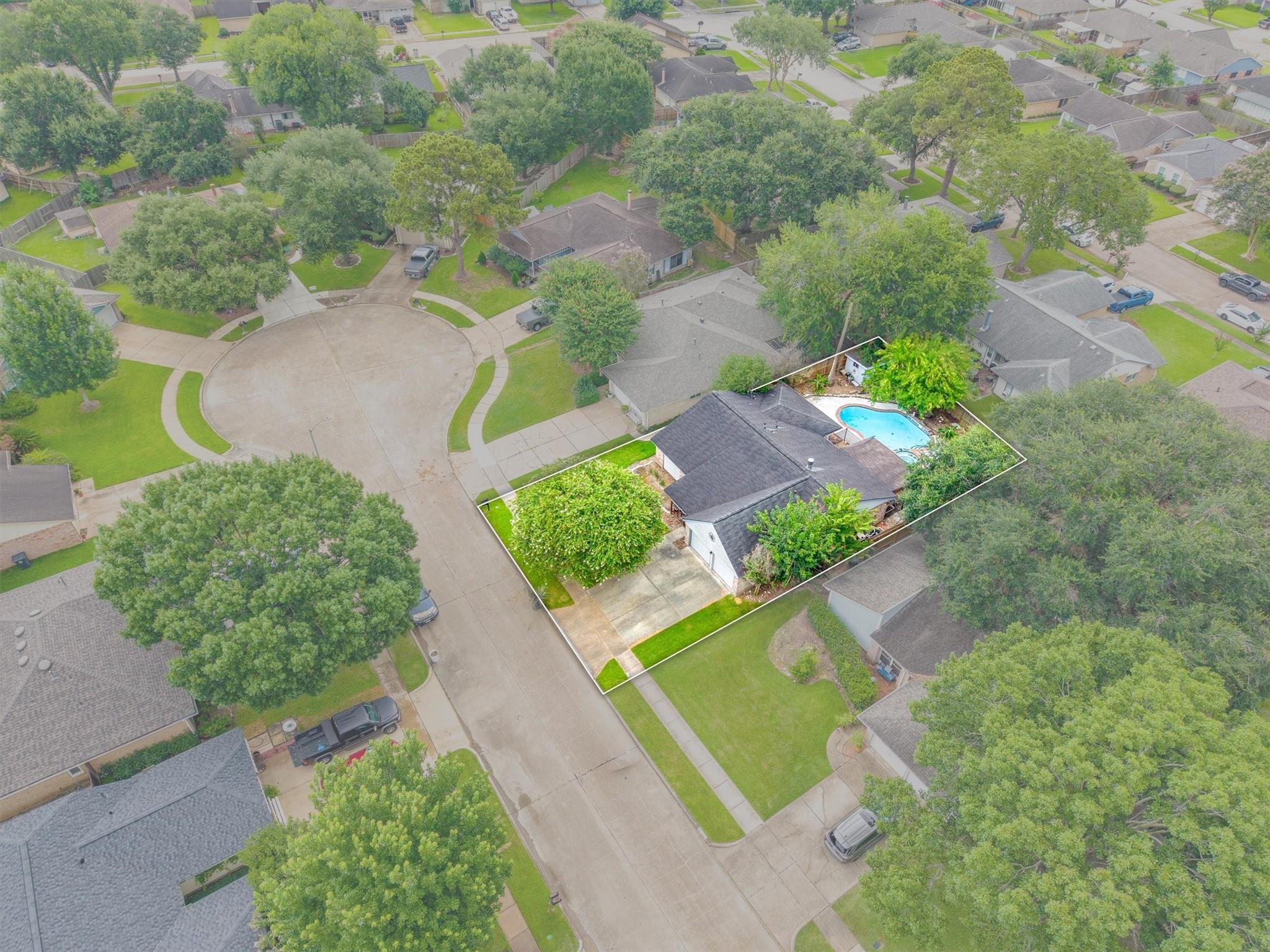 14015 Susan Court