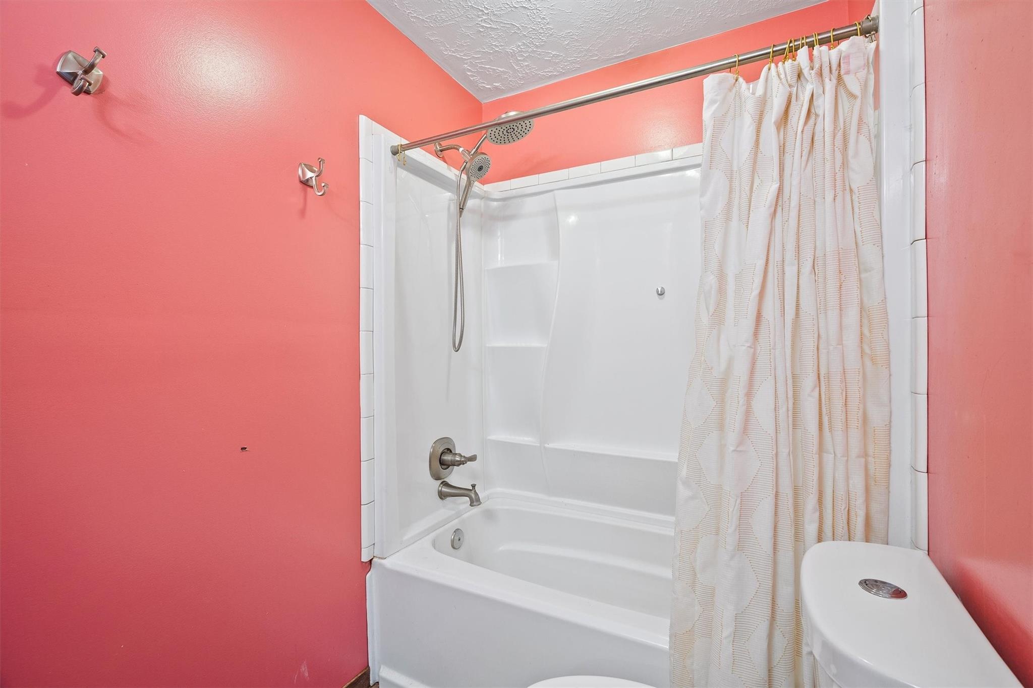 14015 Susan Court