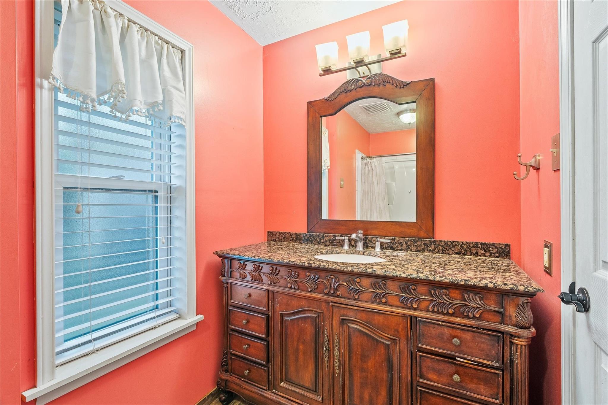 14015 Susan Court