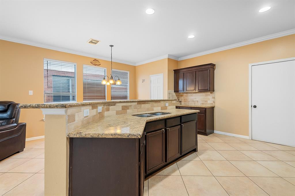 3238 Woods Canyon Court