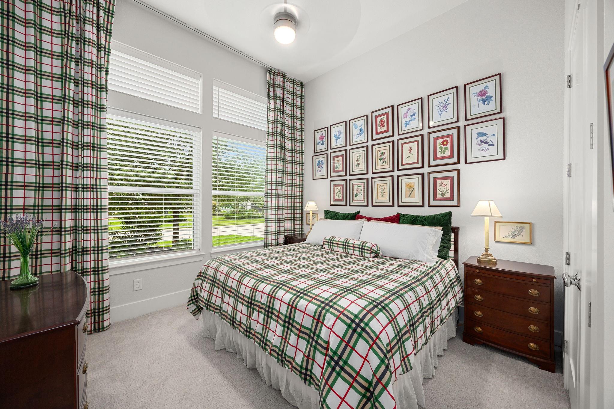 18 Gentle Branch Place
