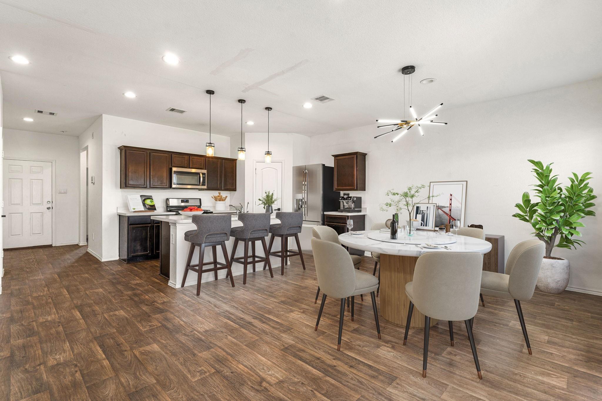 5122 Moonlit Garden Lane