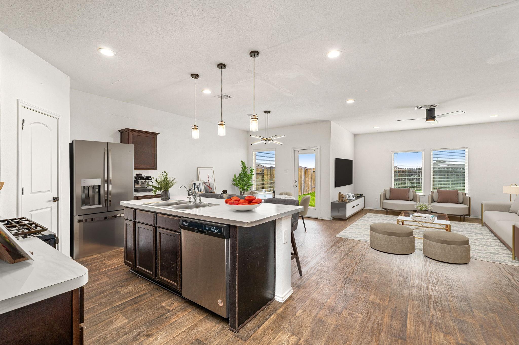 5122 Moonlit Garden Lane