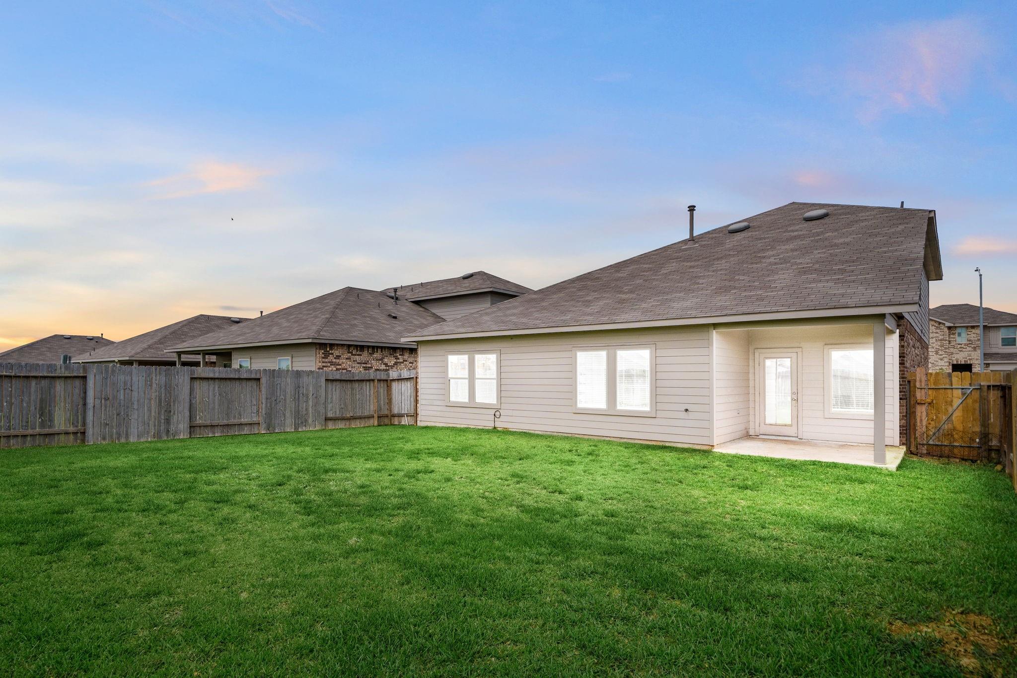 5122 Moonlit Garden Lane
