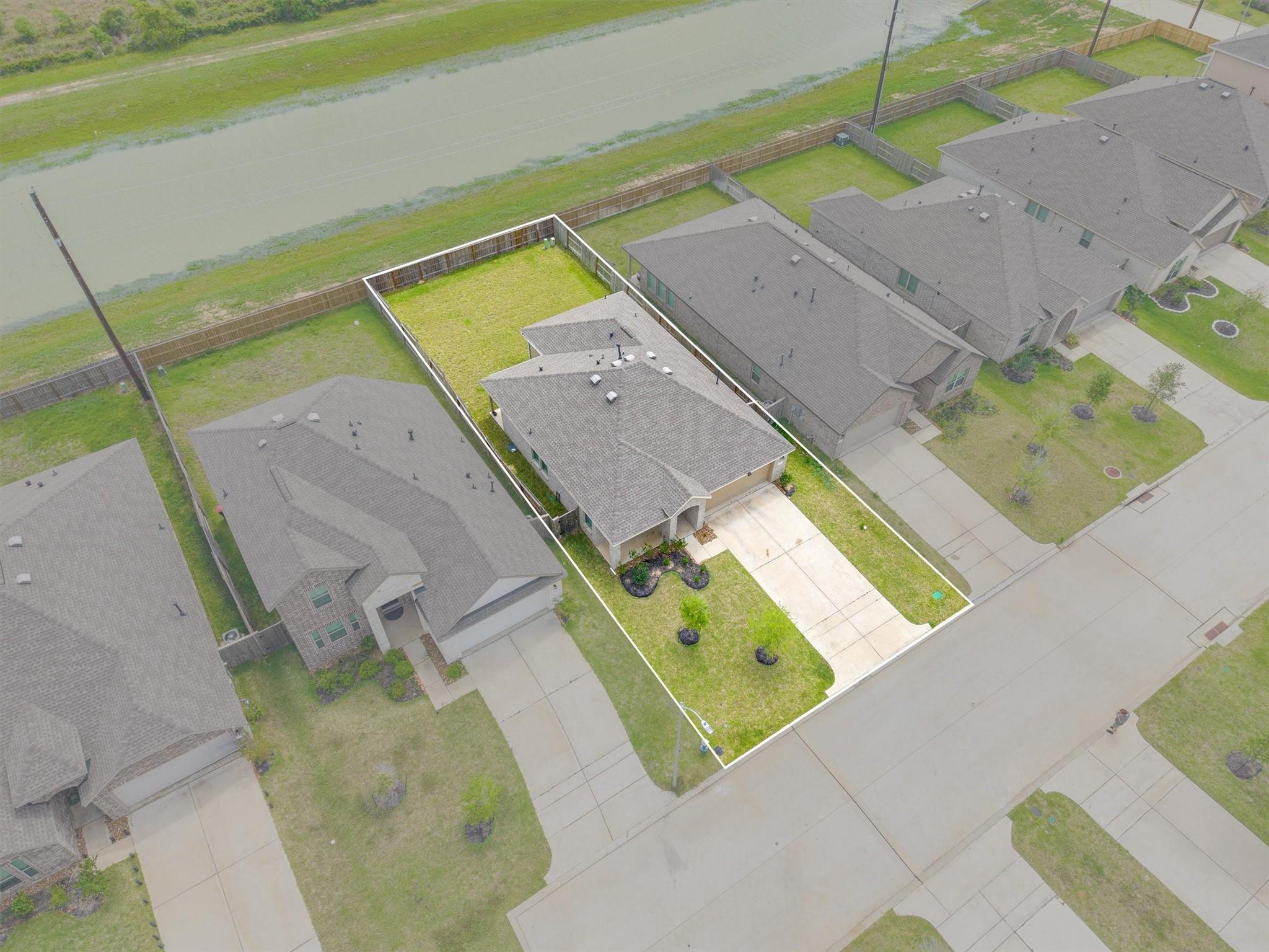 7338 Bartoncliff Drive