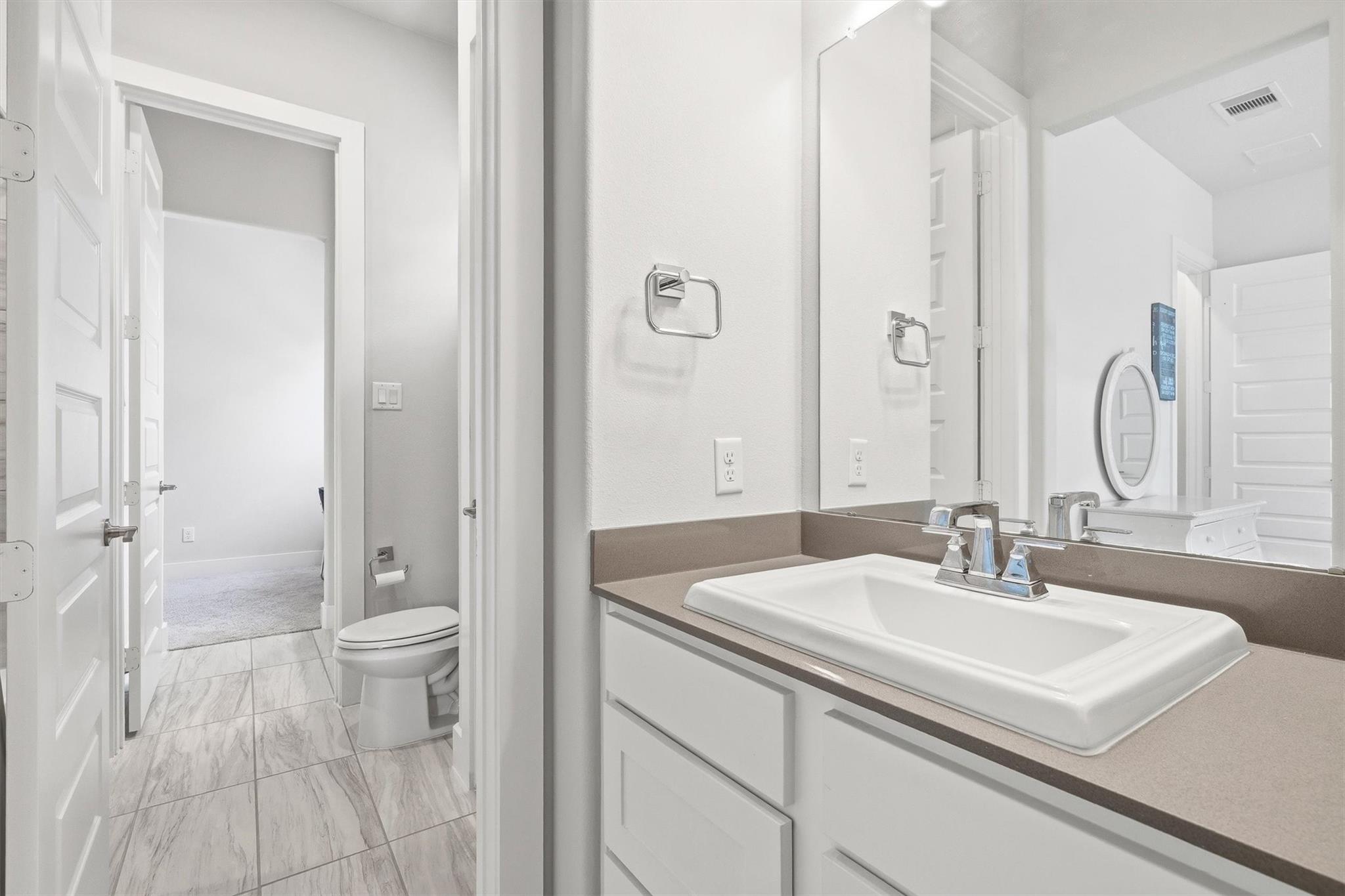 440 Stratus View Court