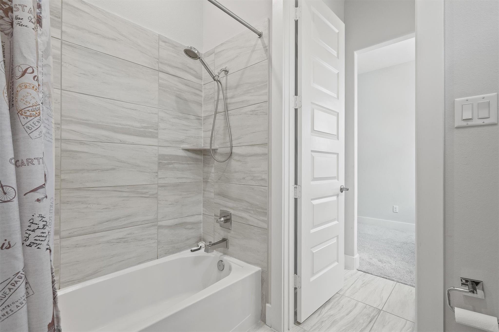 440 Stratus View Court