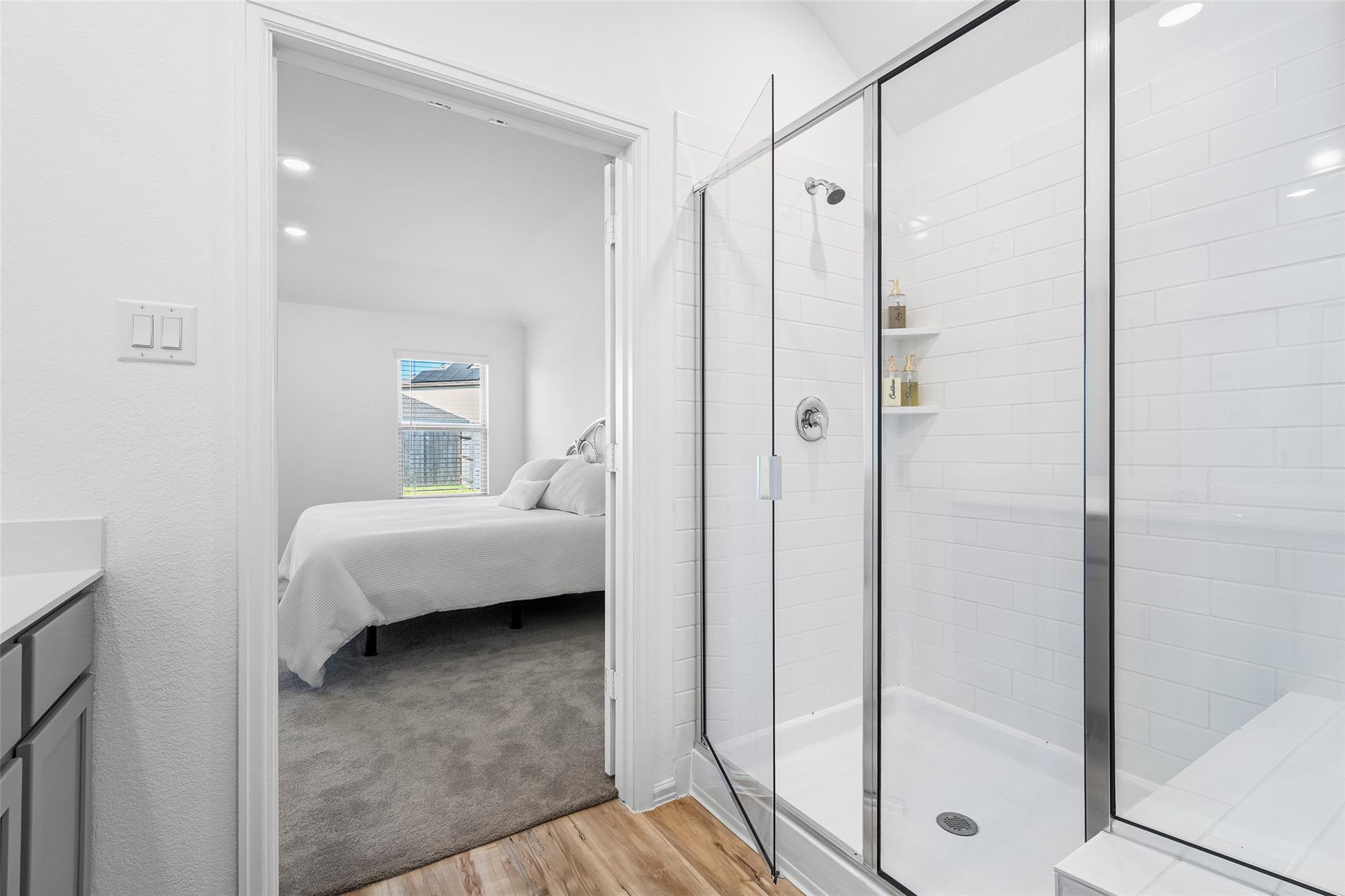 7427 Bartoncliff Drive