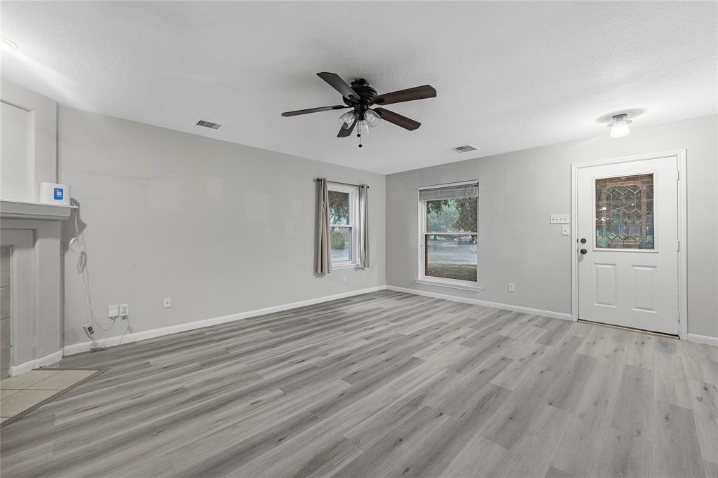 6927 Sterling Hollow Drive