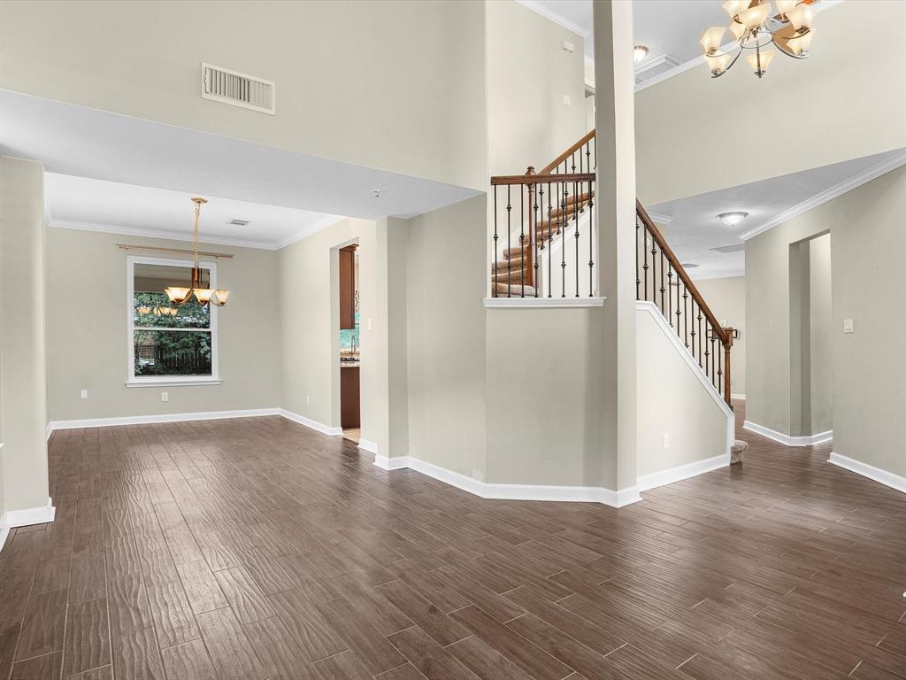 9707 Green Valley Lane