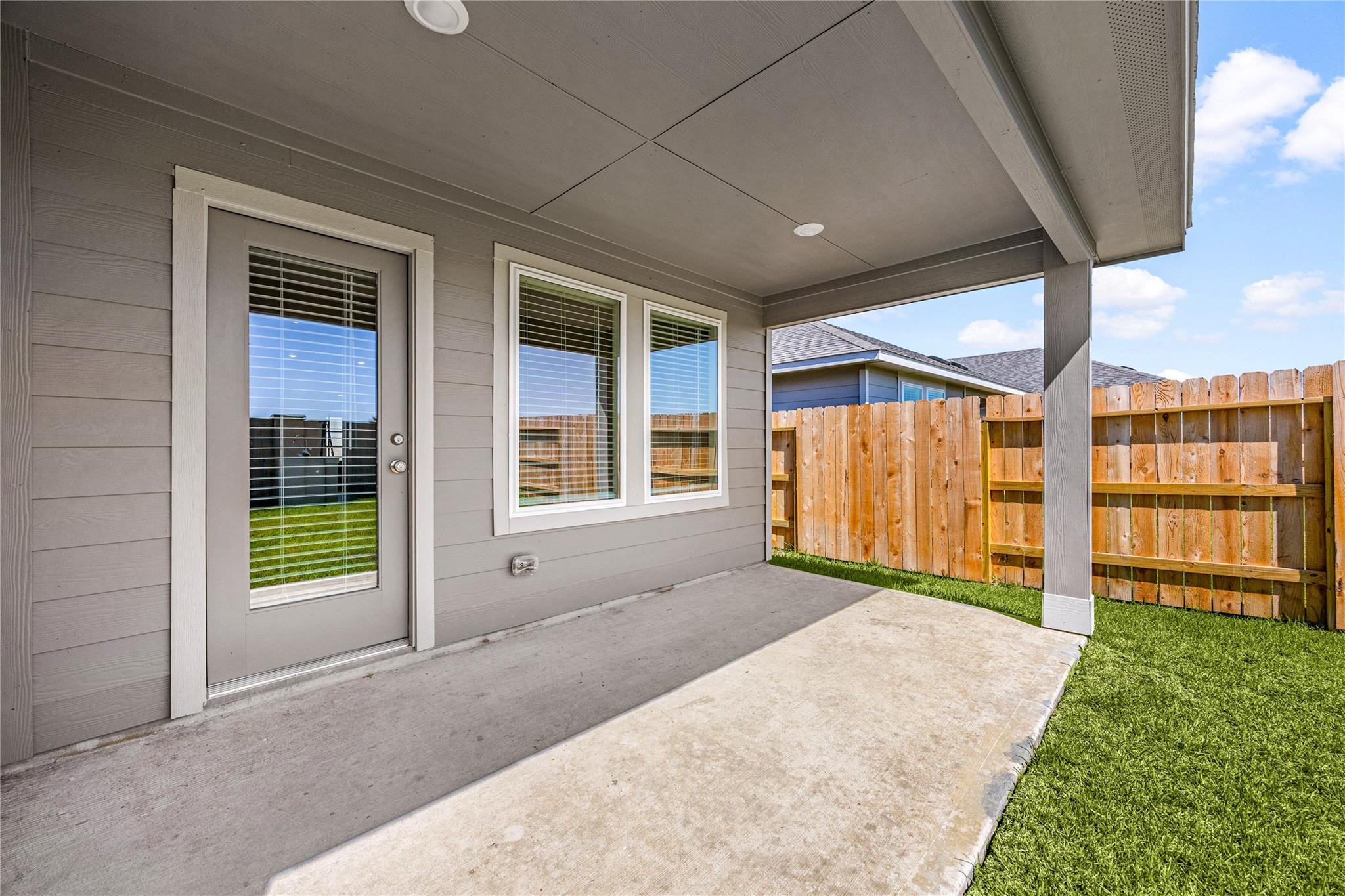 2615 Cactus Ranch Lane, Crosby