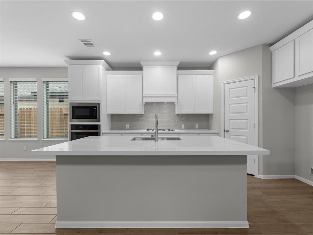 10719 Starry Farm Way