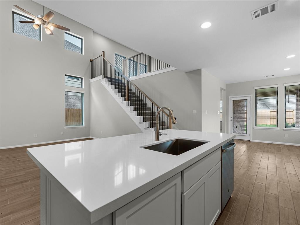10719 Starry Farm Way