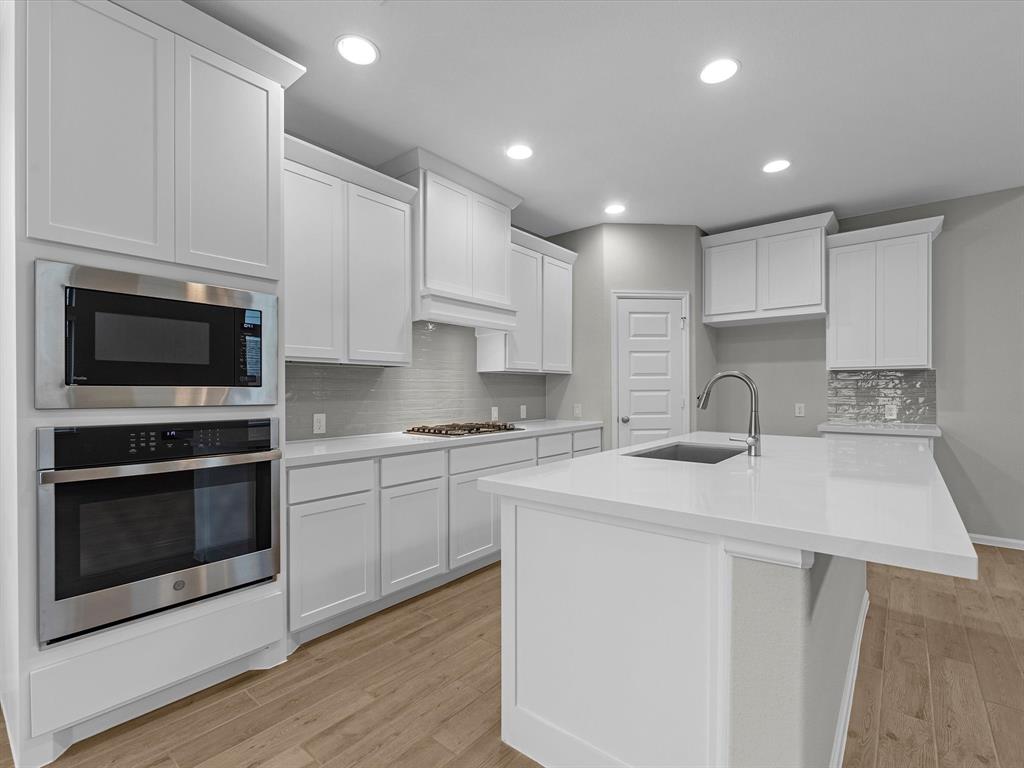 10719 Starry Farm Way