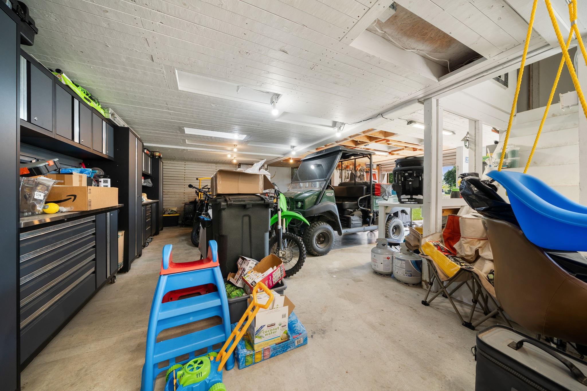 35129 Pontiac Drive