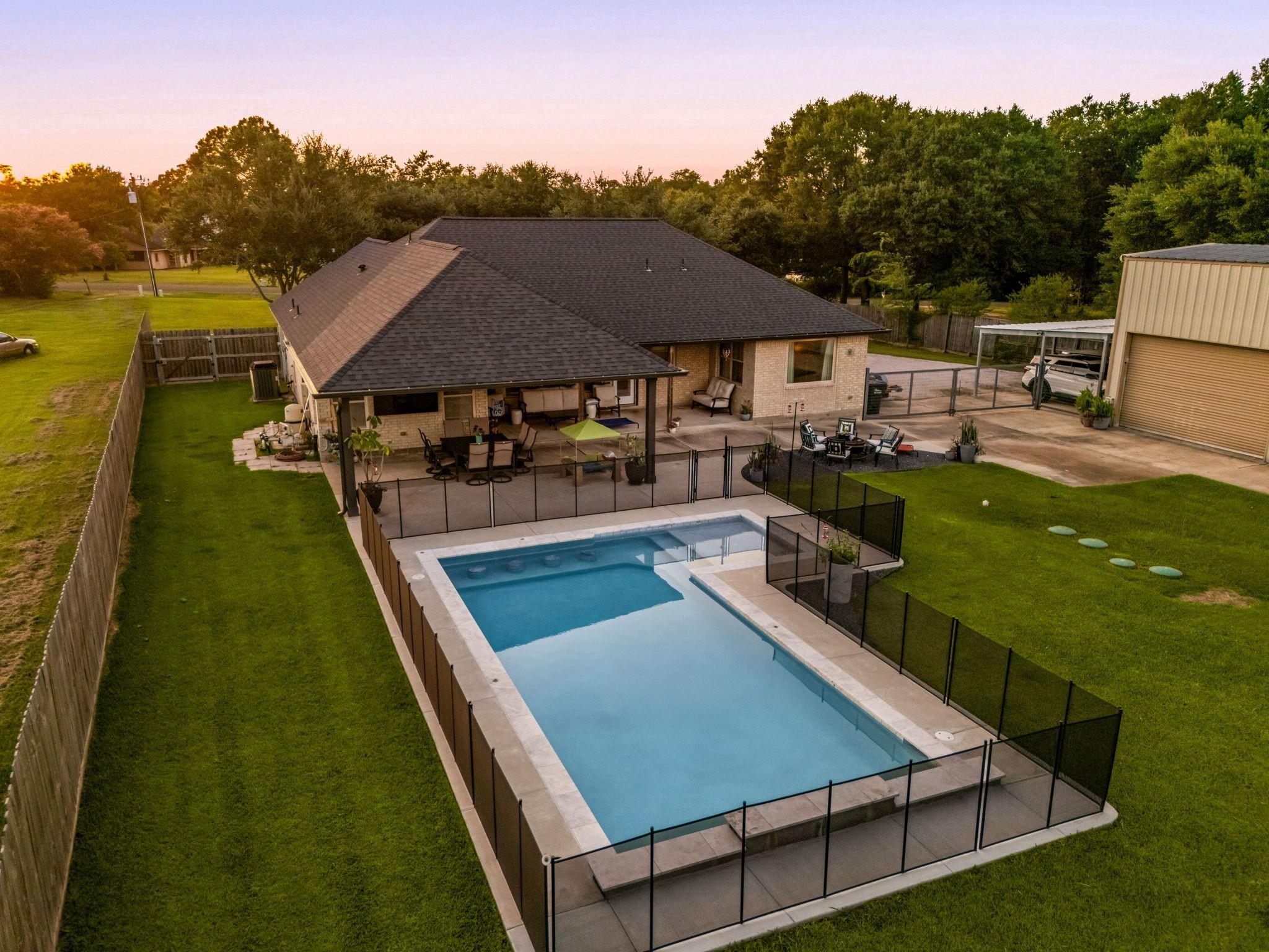 35129 Pontiac Drive