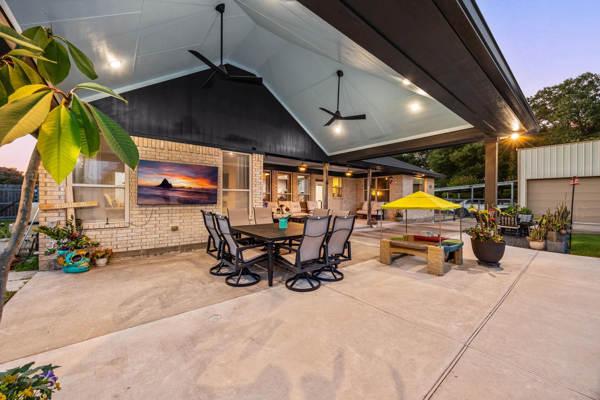 35129 Pontiac Drive