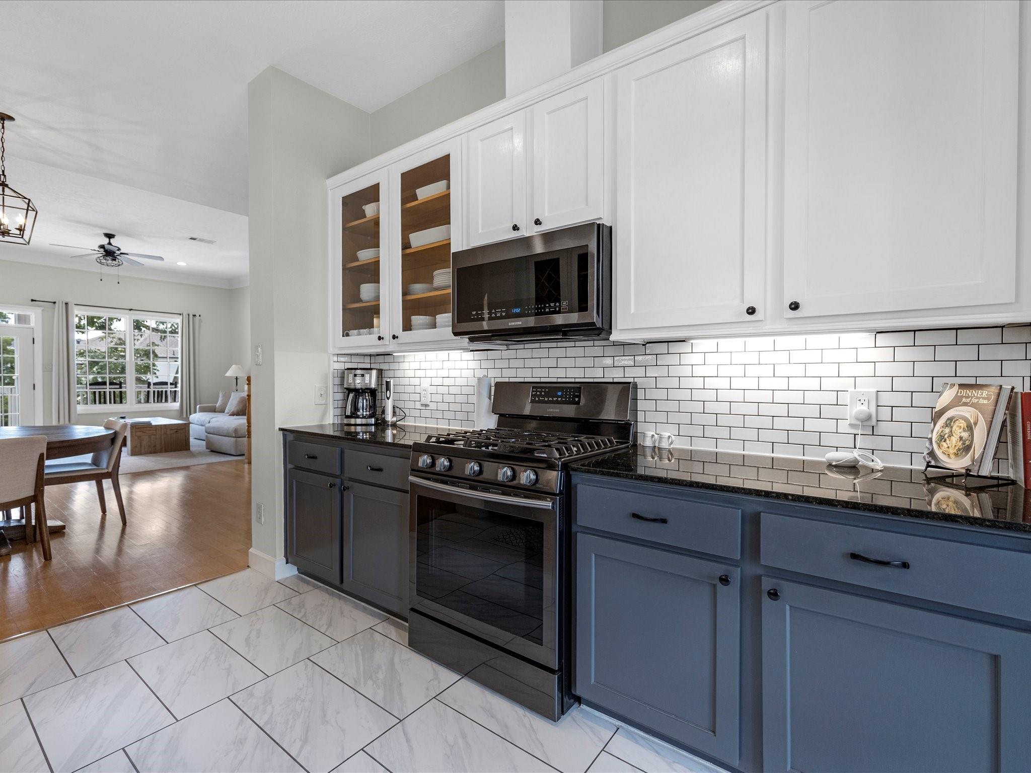 403 E 25th Street