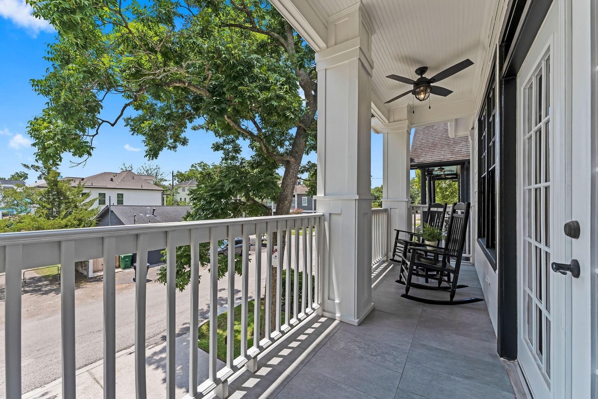 403 E 25th Street