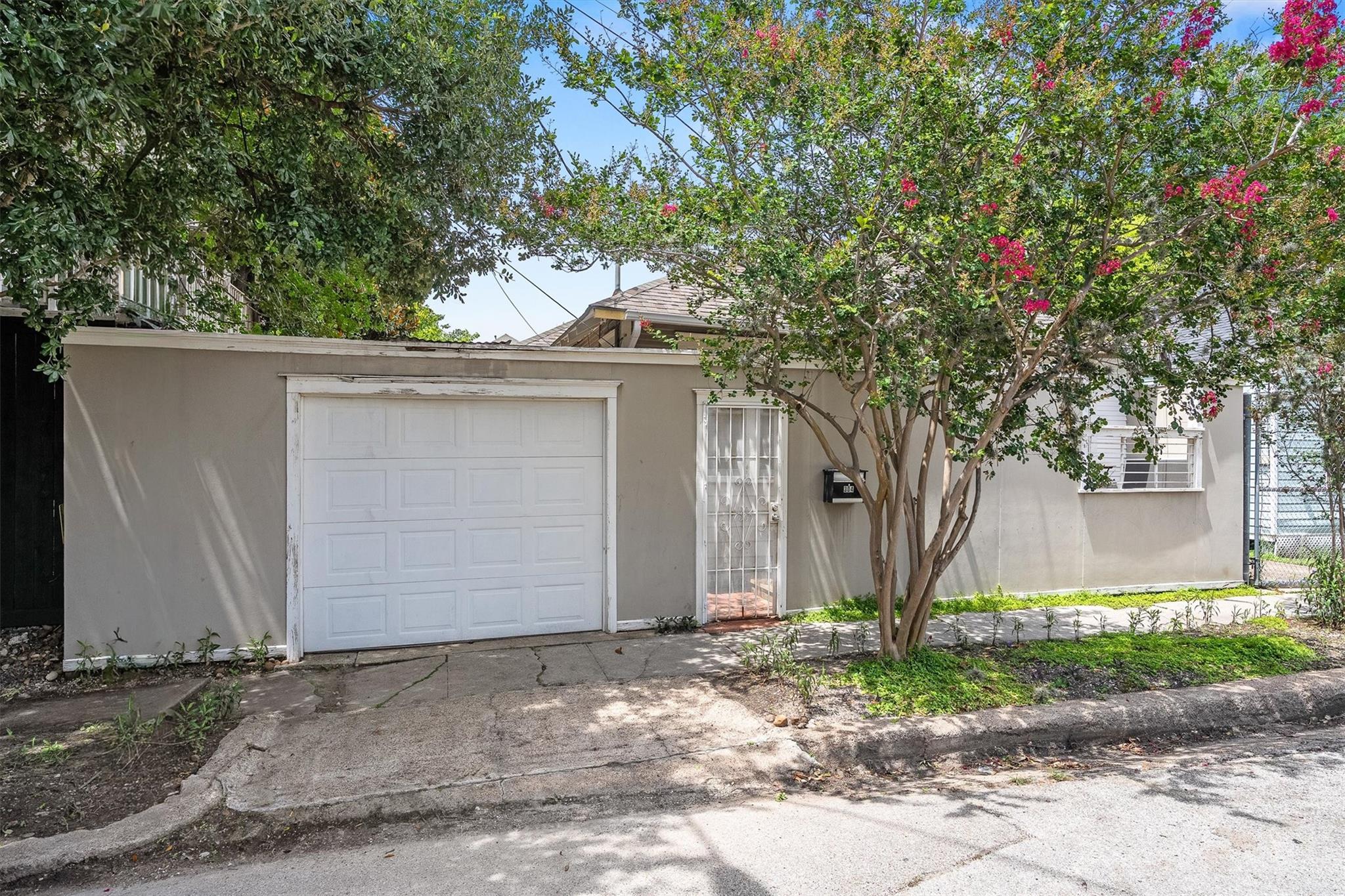 304 Bomar Street