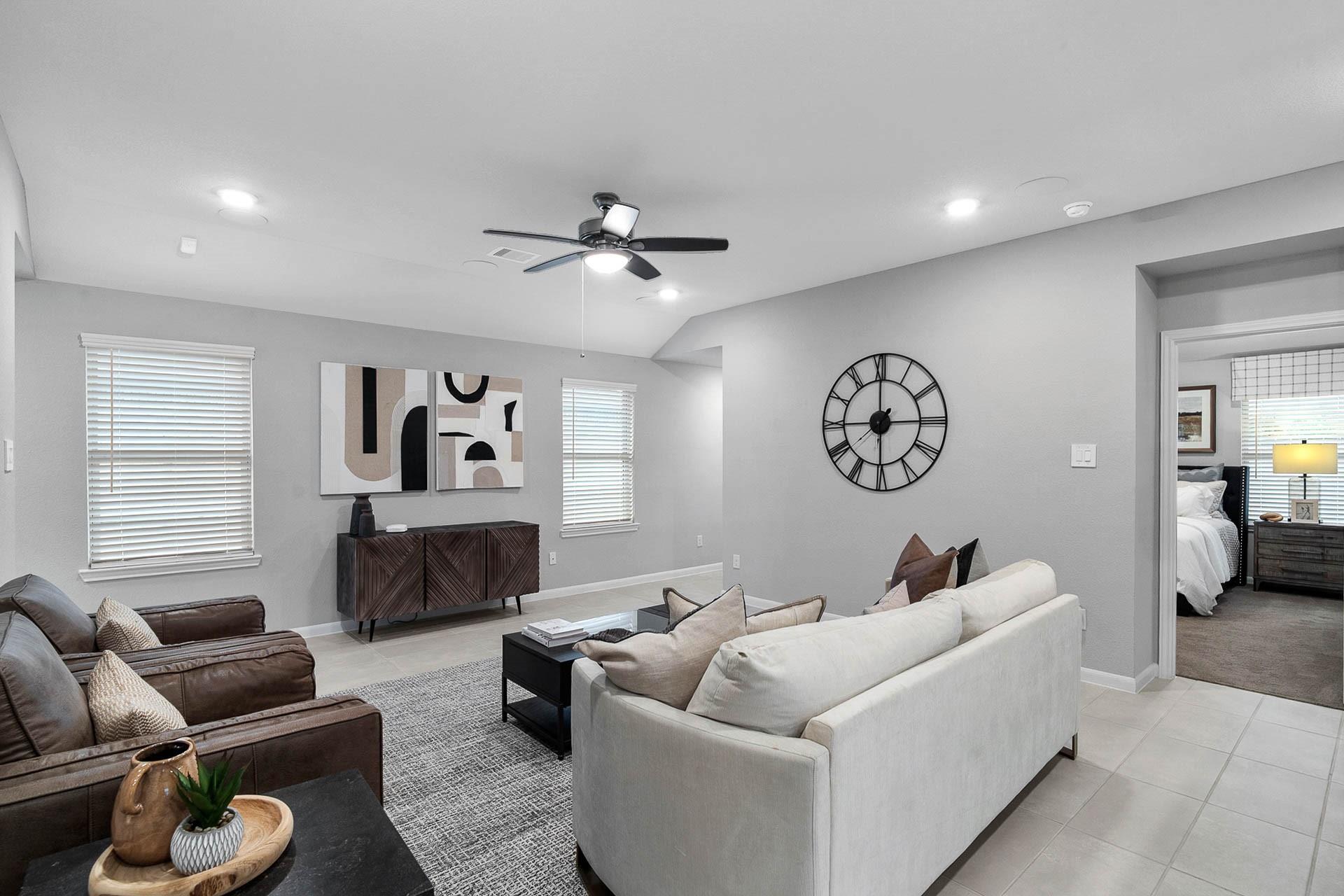 5006 Mesa Cove Drive