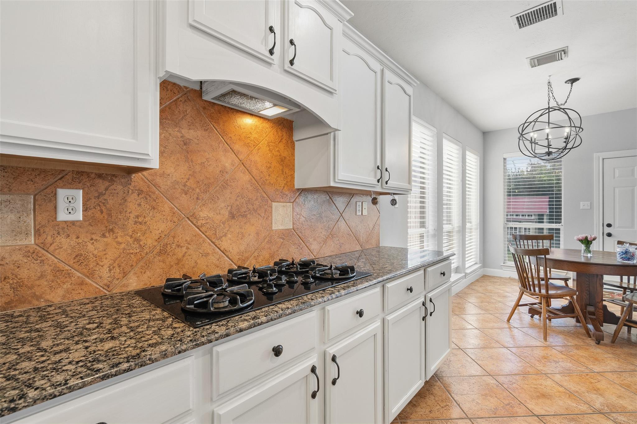 12707 Orchid Trail
