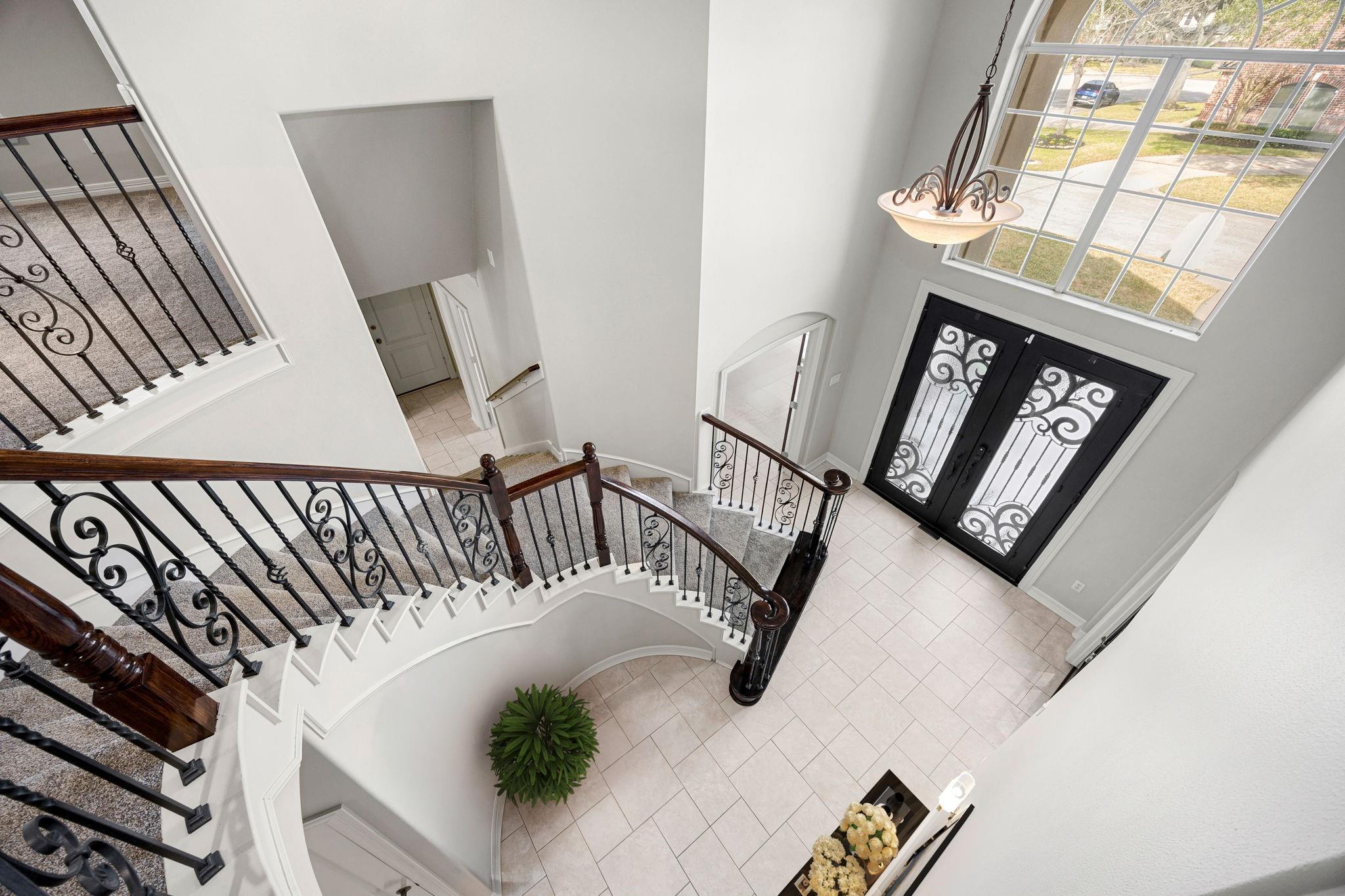 17621 Shadow Valley Drive