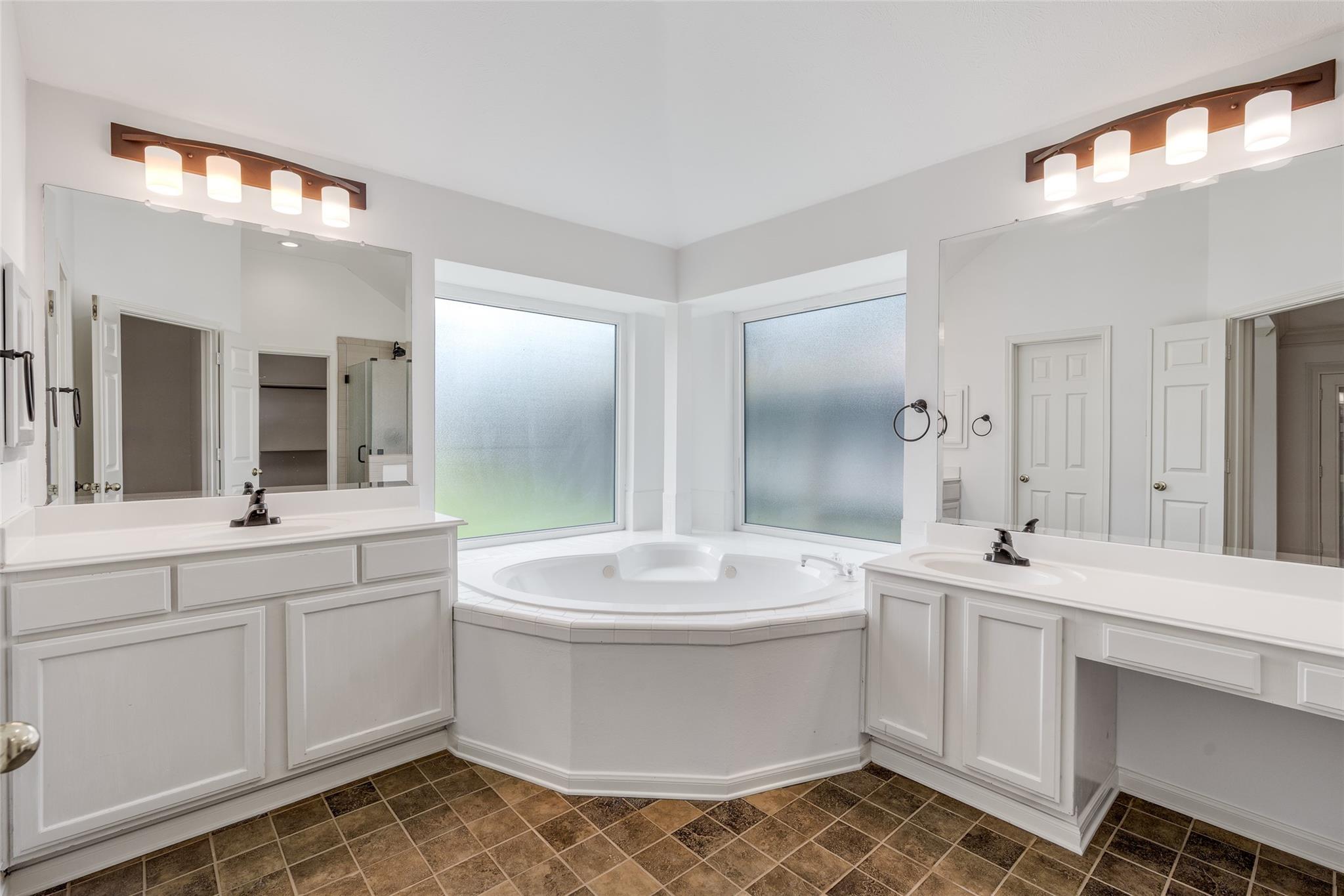 7422 Quiet Glen Drive