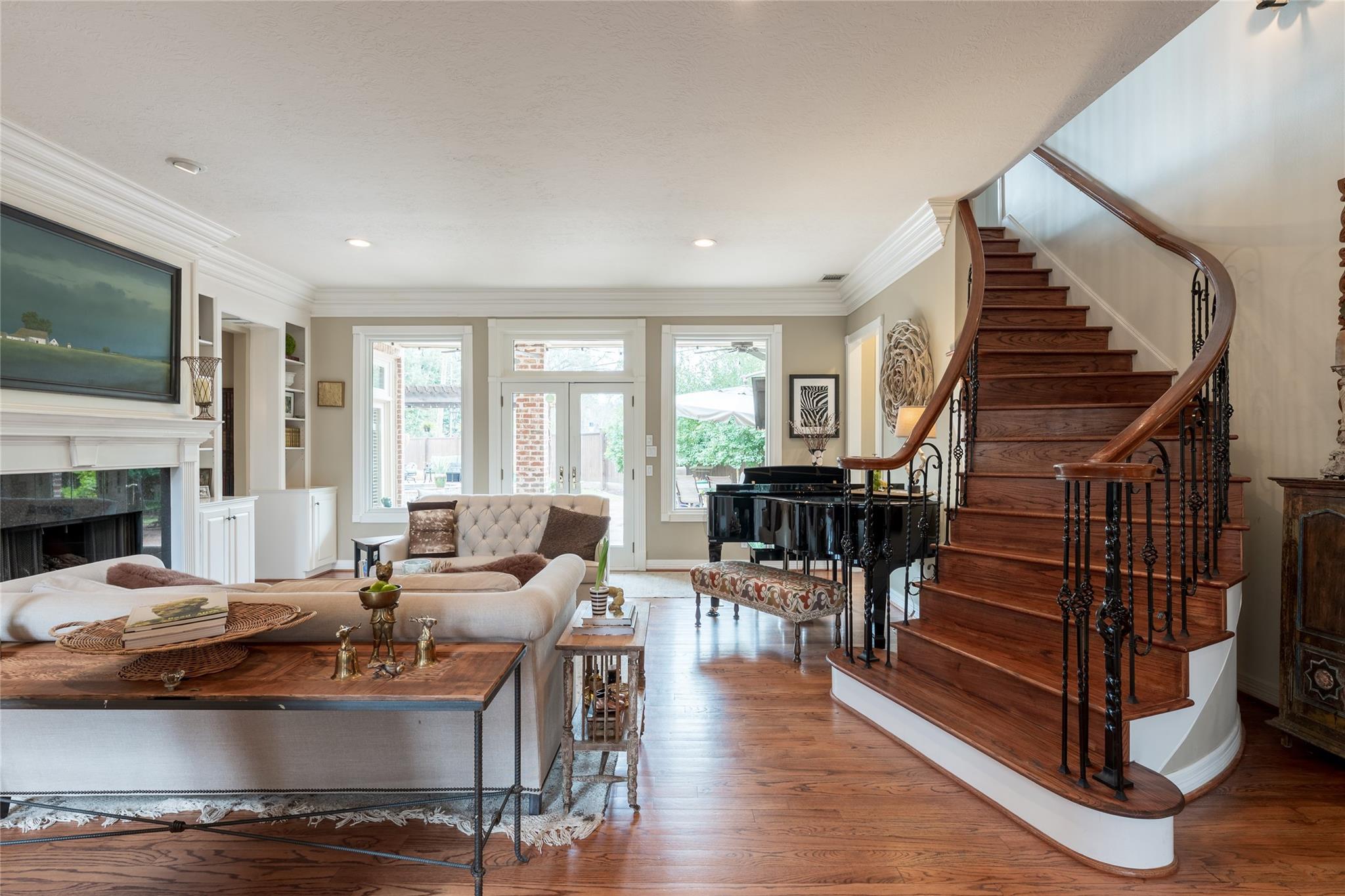 24 Village Oaks Lane