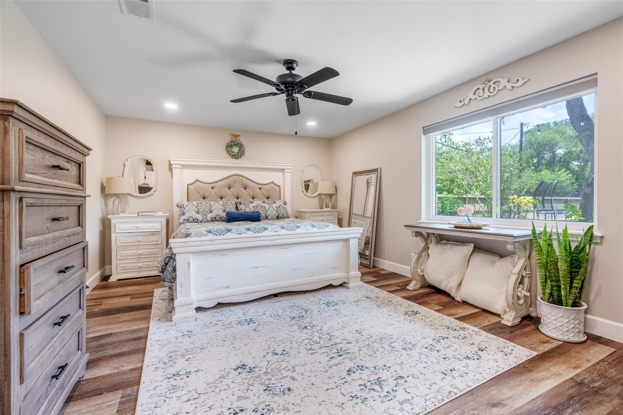 2635 Sequoia Lane