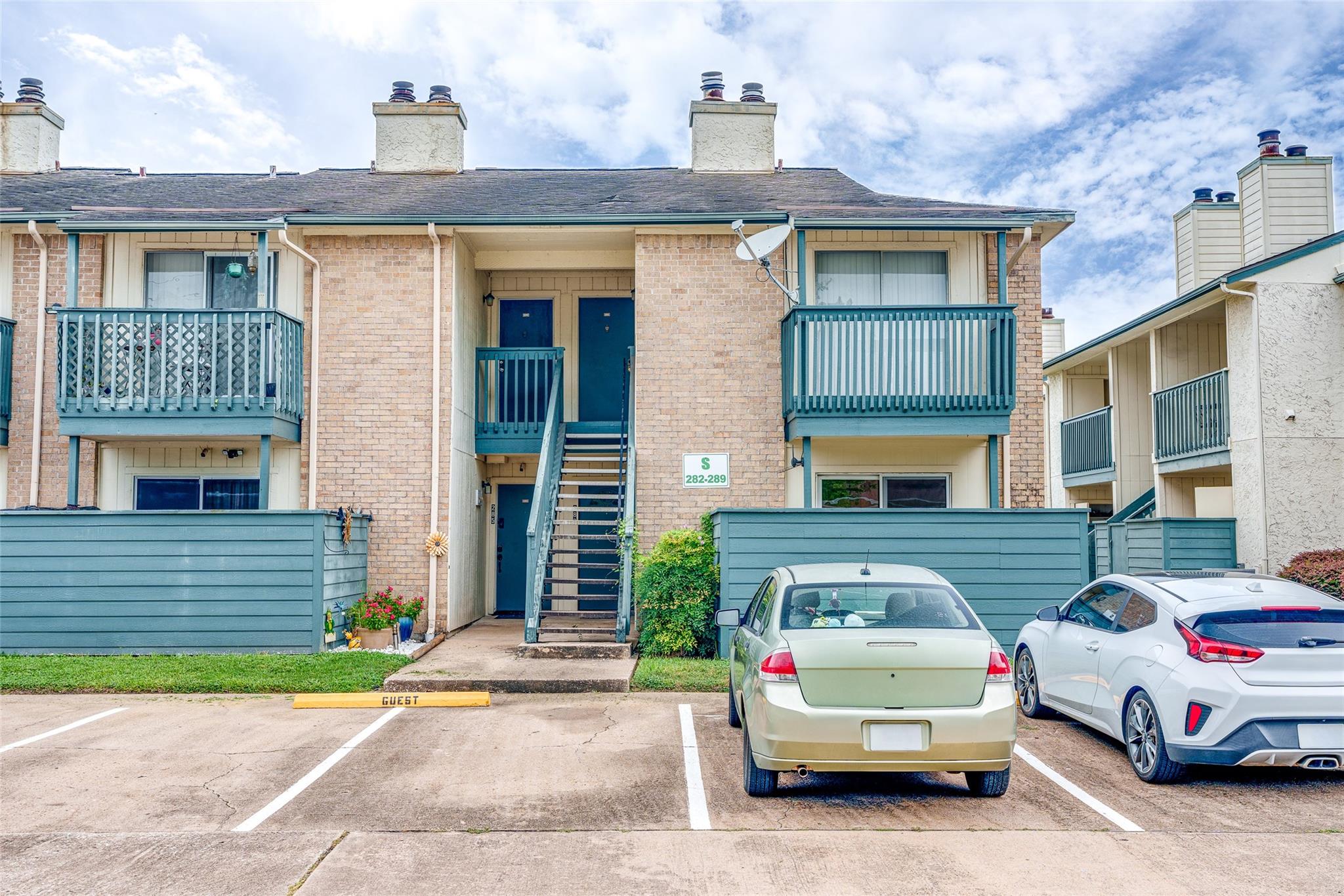 250 El Dorado Boulevard # 283