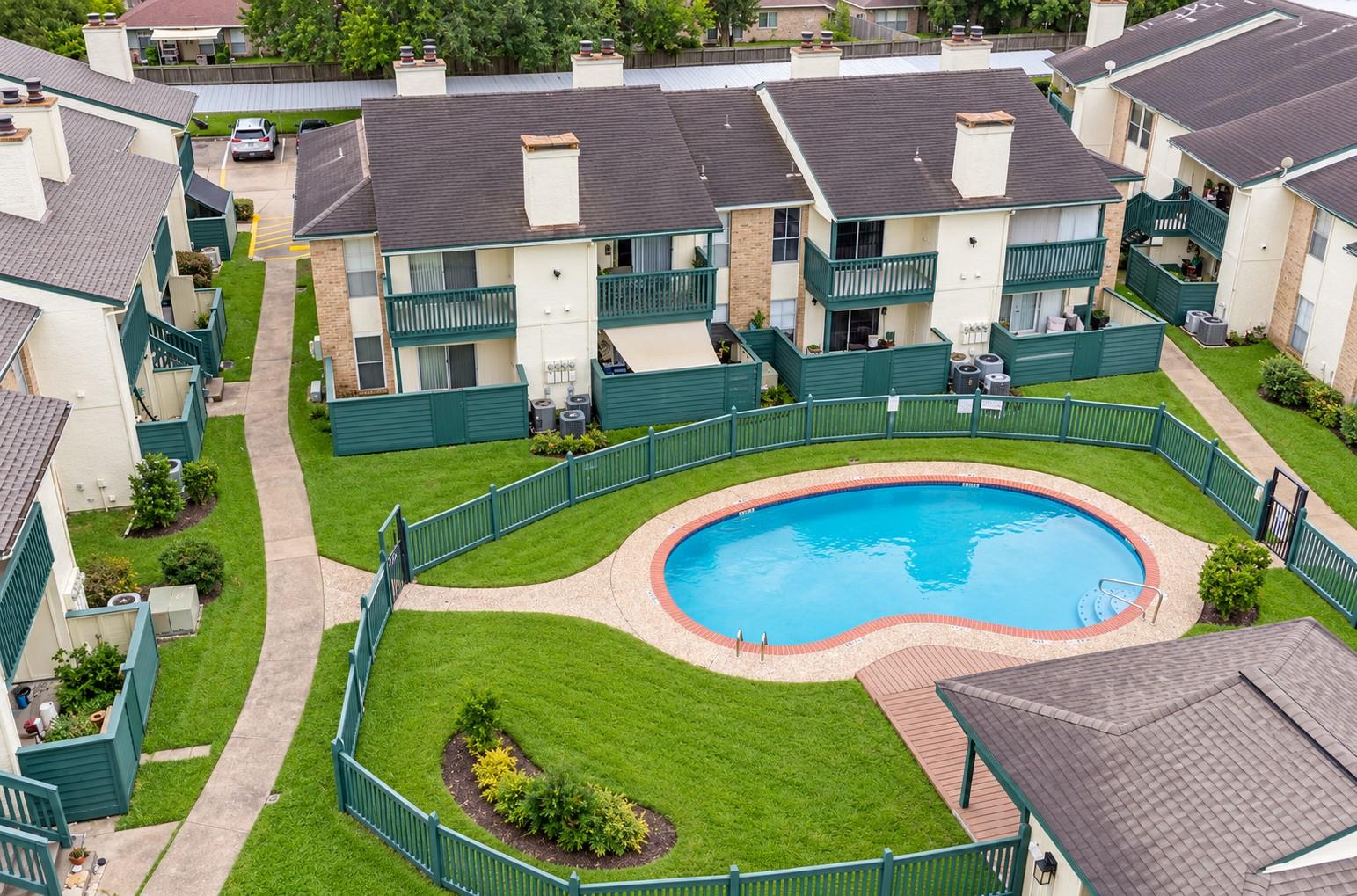 250 El Dorado Boulevard # 283
