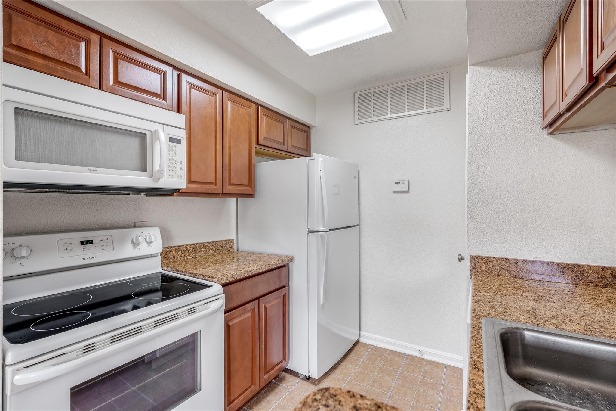 250 El Dorado Boulevard # 283