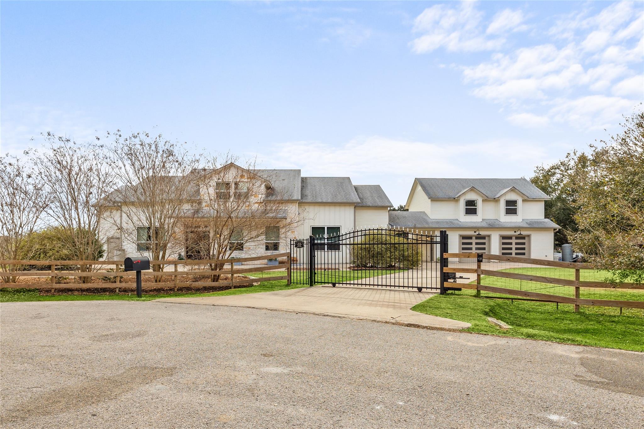 4700 Silverbelle Court