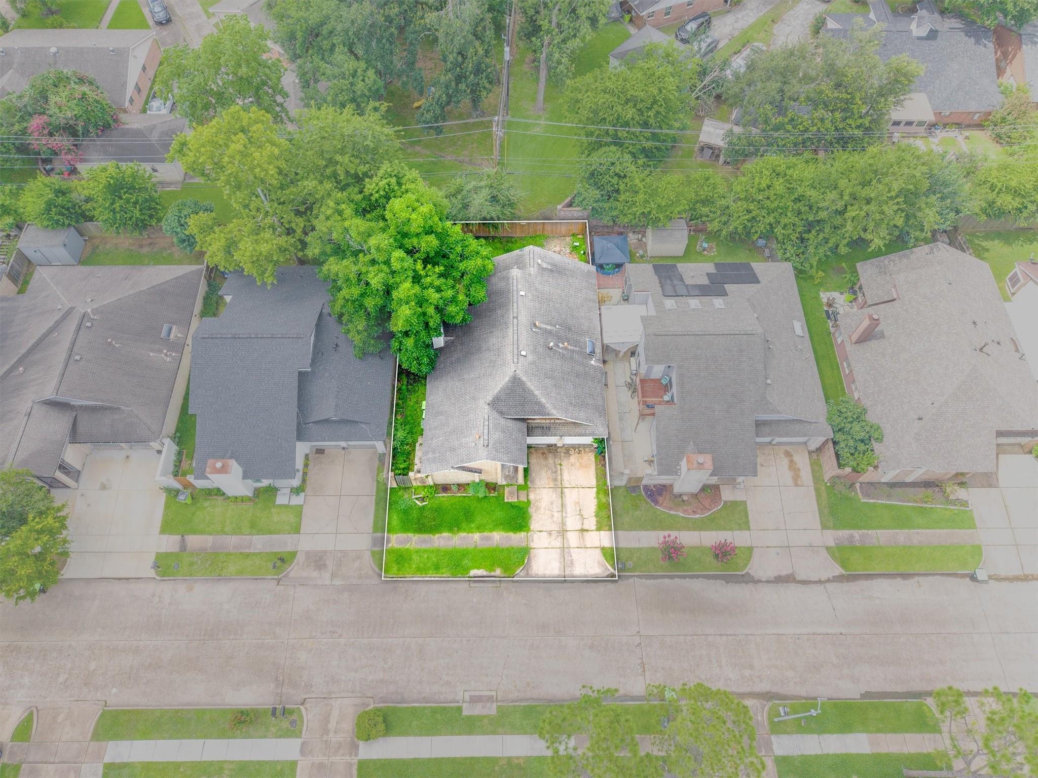 7815 Royan Drive