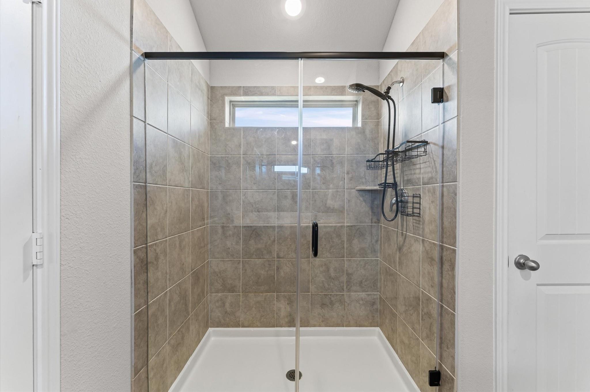 5343 Marisol Cove Drive