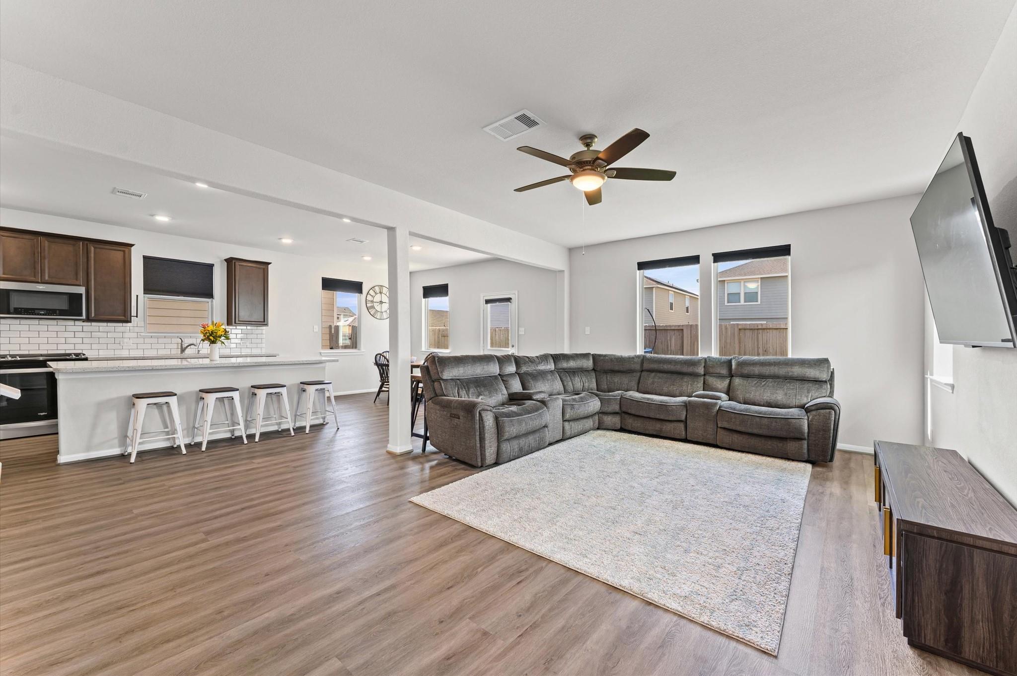 5343 Marisol Cove Drive