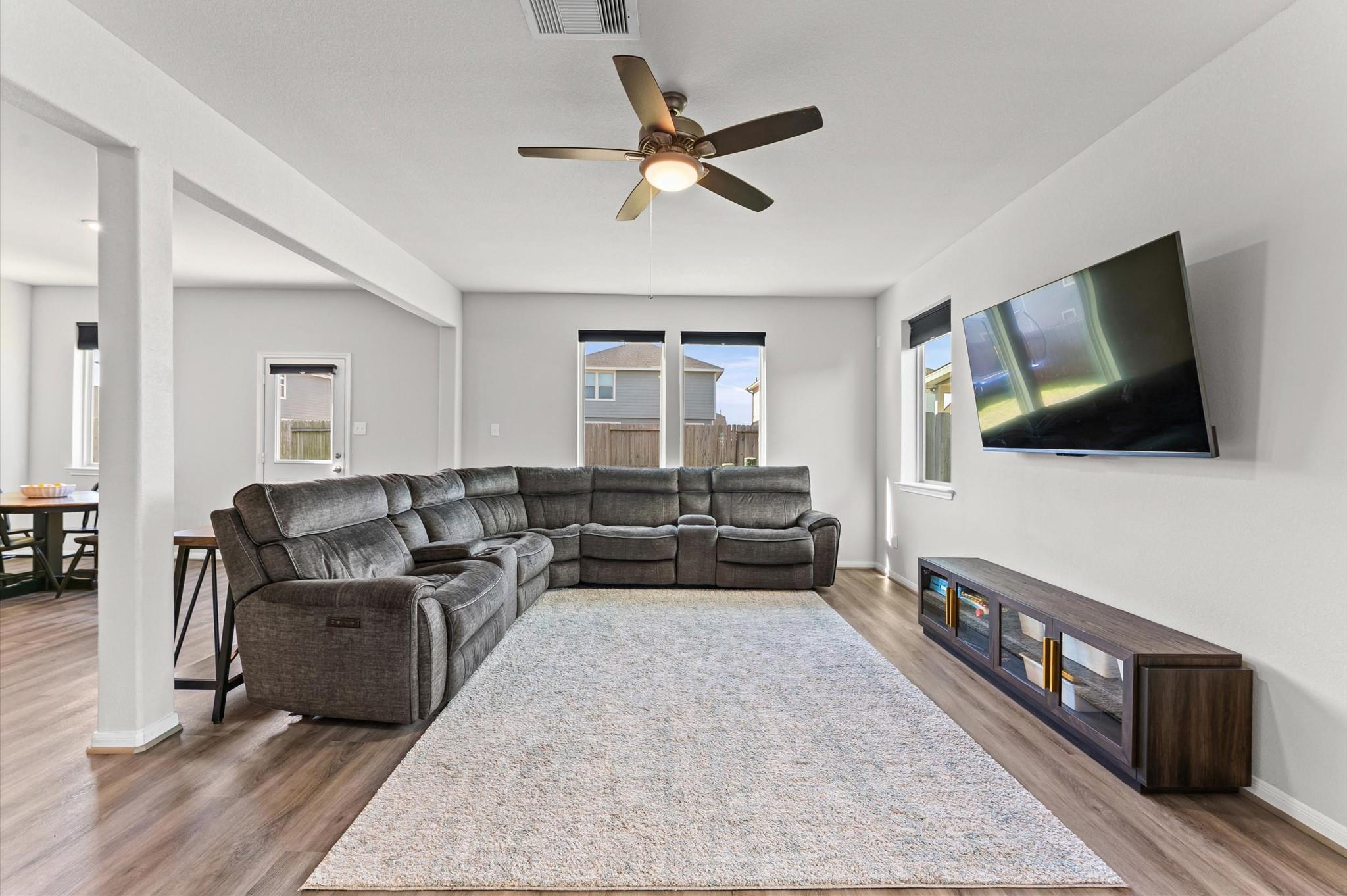 5343 Marisol Cove Drive