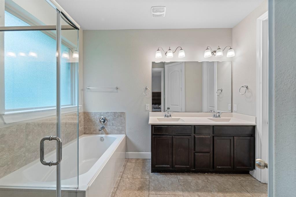 1111 Honey Rose Court