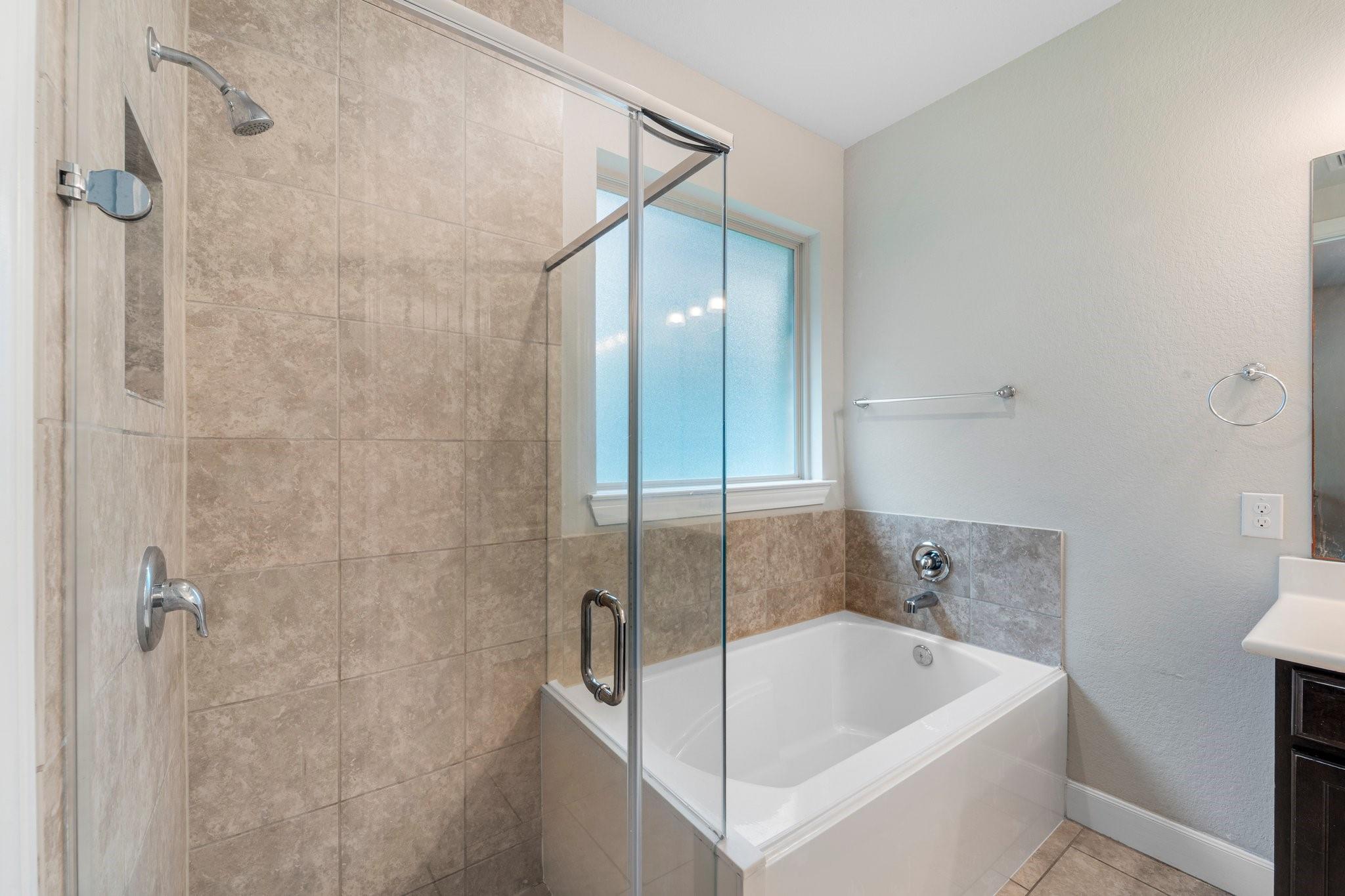 1111 Honey Rose Court