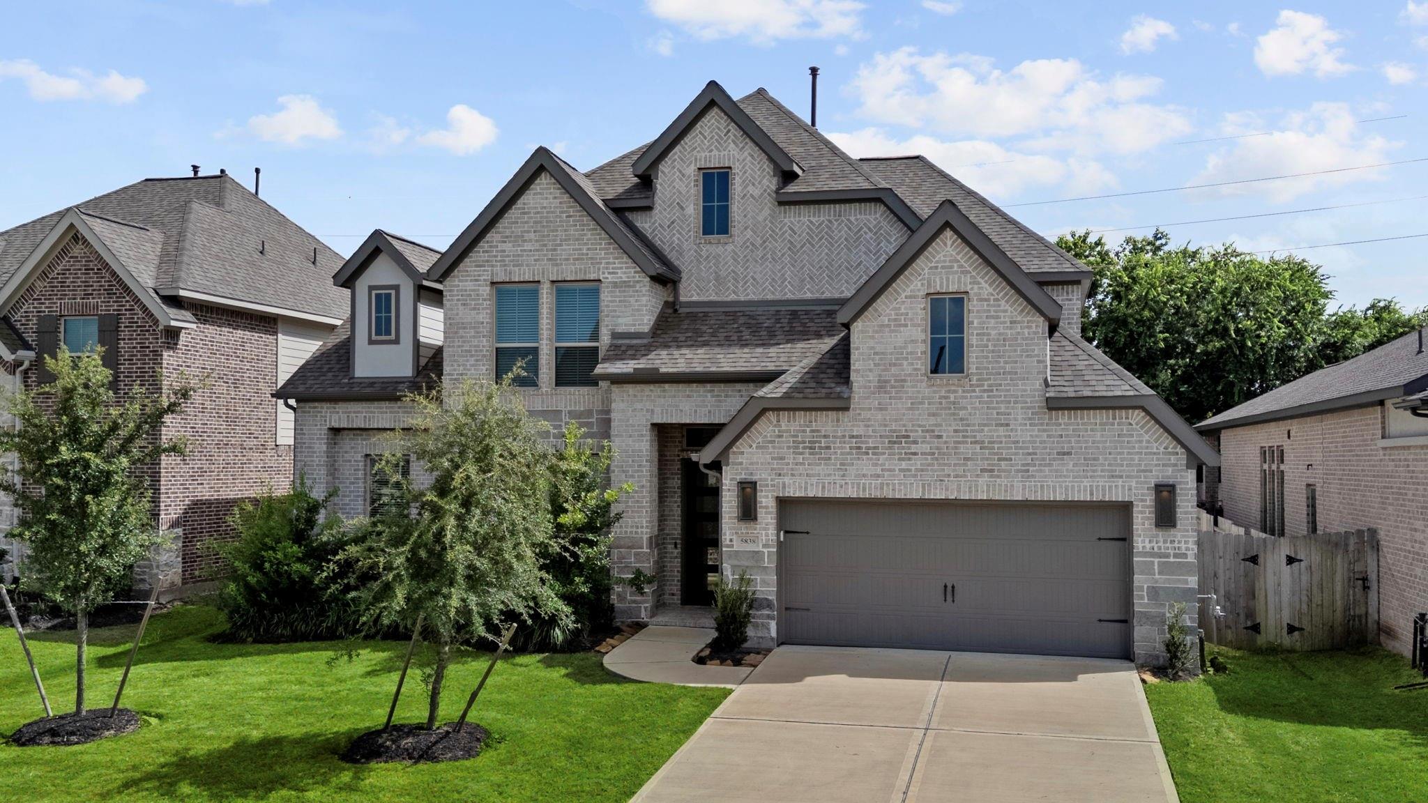 5838 Turquoise Hill Lane