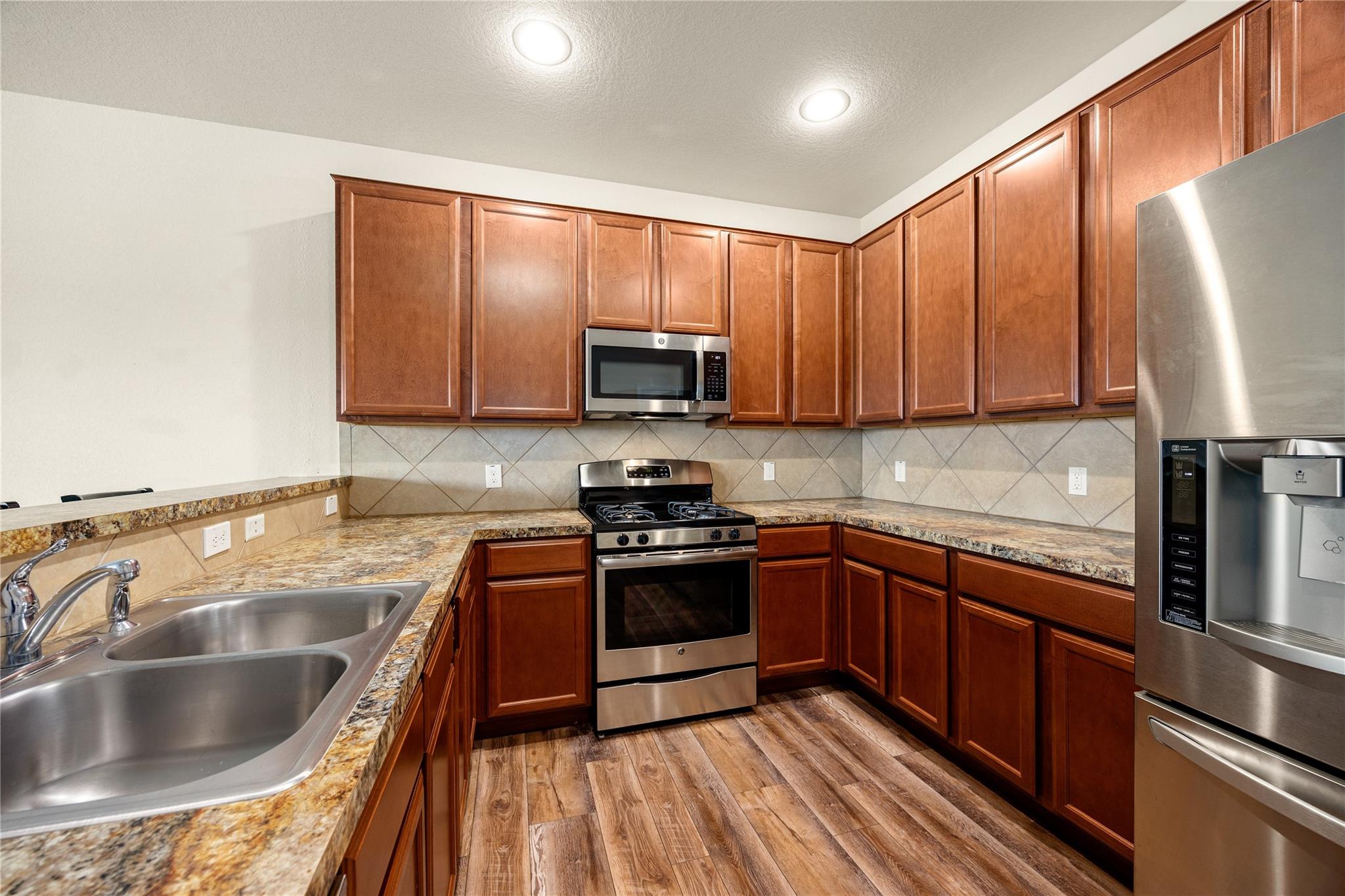 4202 Brightridge, Rosenberg