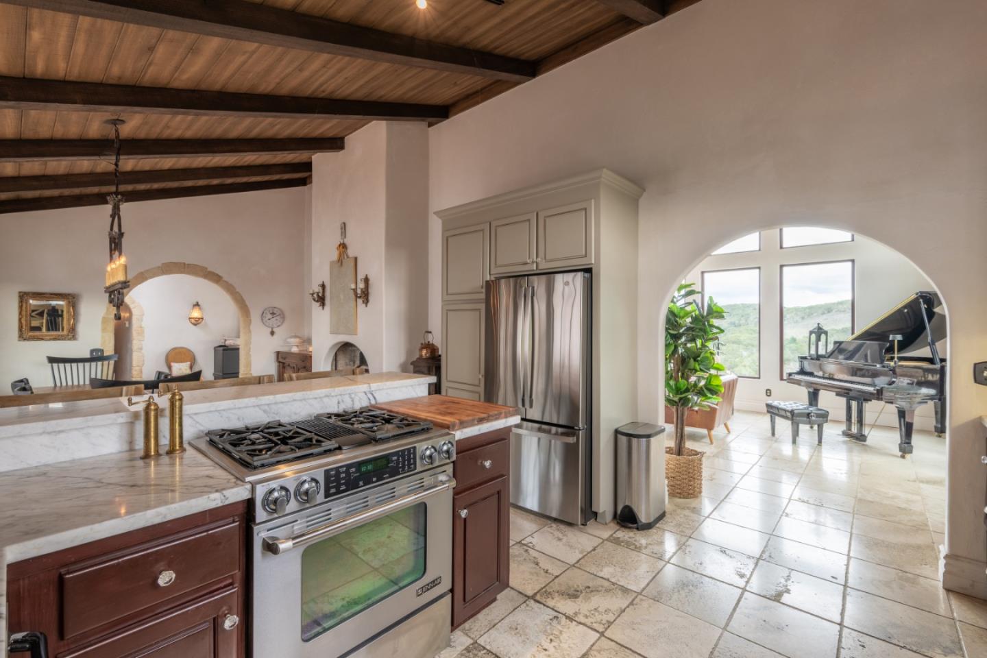 25430 Loma Robles Drive