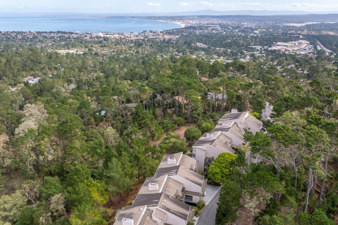 21 Shepherds Knoll DR
