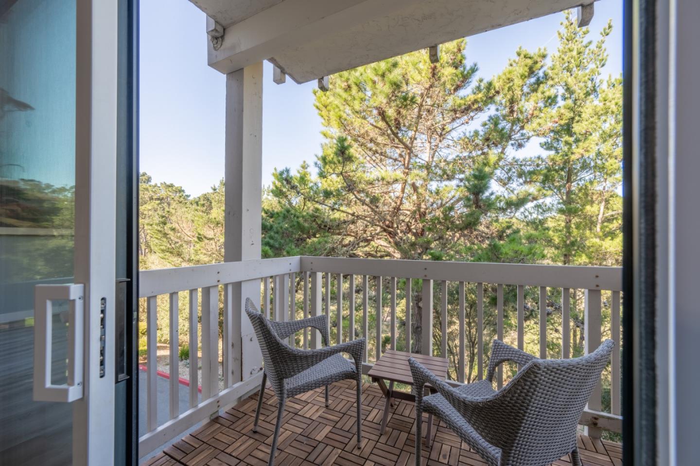 21 Shepherds Knoll DR