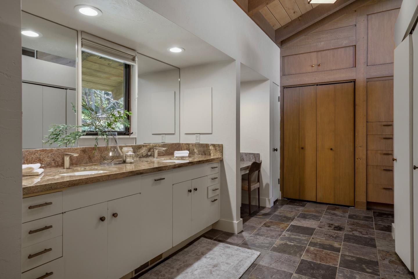 131 Rancho Road
